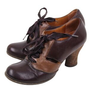 Vintage Naya Jasper Brown Leather Women's Shoes Heels with Ribbon Lace Fairycore